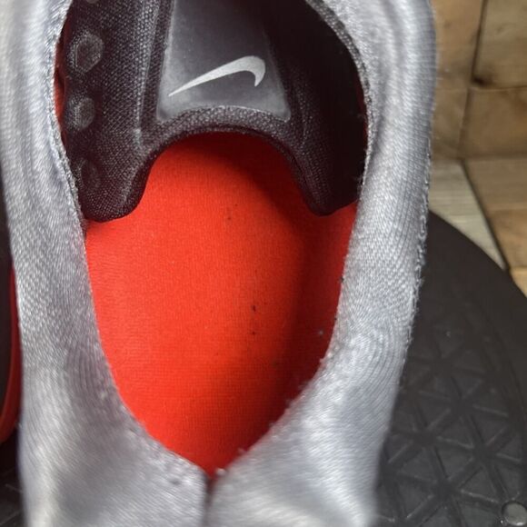 Nike Hyperlive Mens Size 8.5 Red Black Athletic Basketball Lace Up Sneakers - Picture 6 of 10